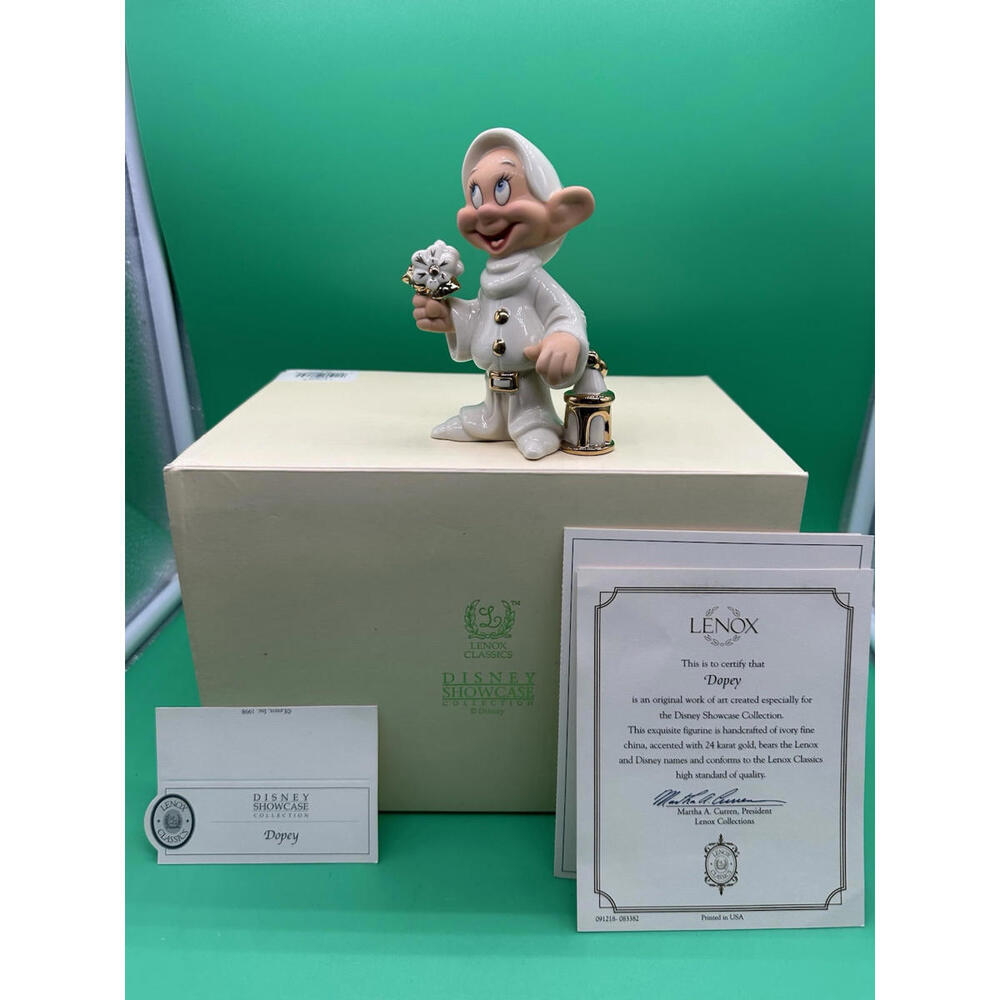 Lenox Disney Showcase Collection Dopey Dwarf Snow White 24K Gold Details NIB